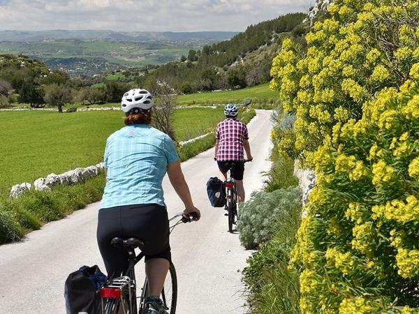 Radfahrer auf Sizilien