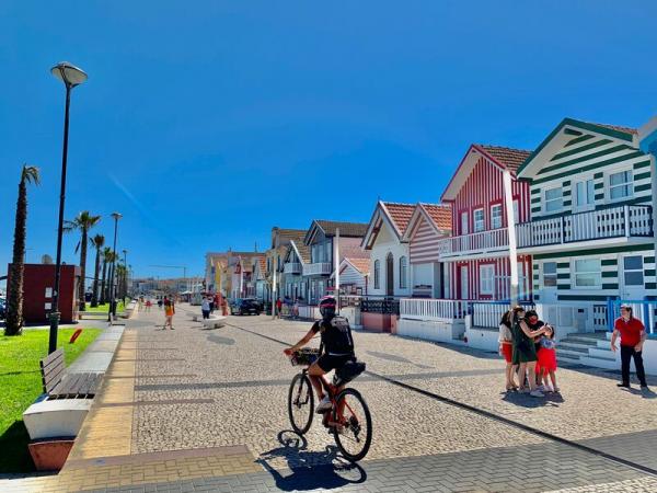 Radfahrer in Costa Nova