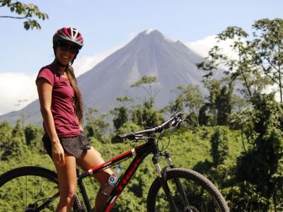 Mountainbiking vor dem Vulkan